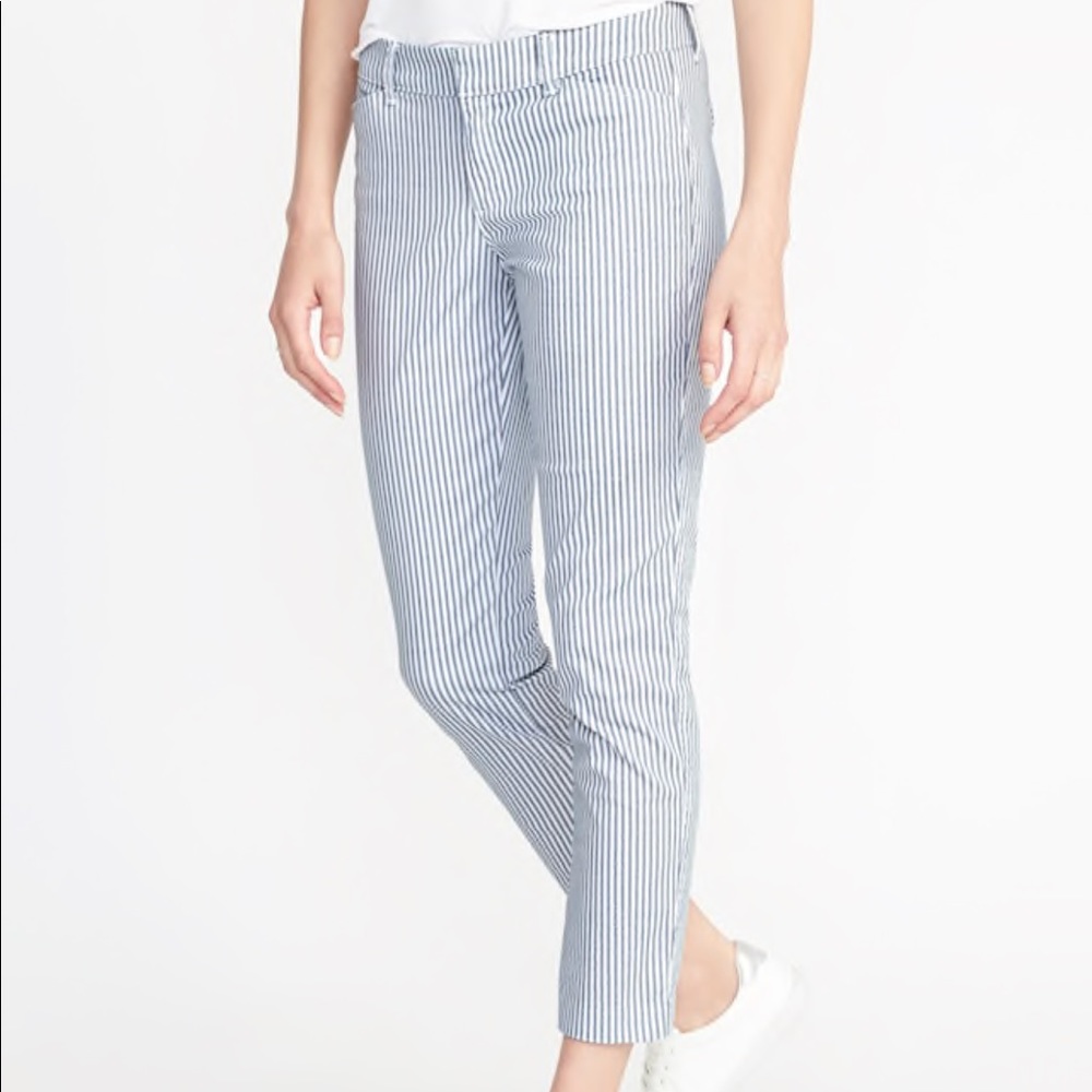 Old Navy Mid Rise Pixie Chinos